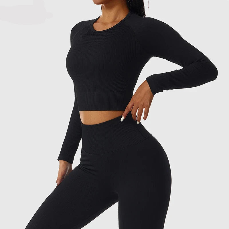 black long sleeved yoga top